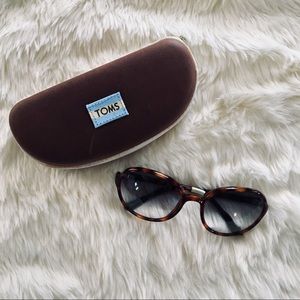 TOMS Sunglasses